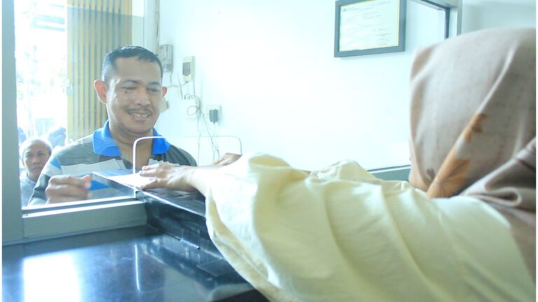 Pemprov NTB melalui Diskop UKM NTB atasi Maraknya Kasus Riba