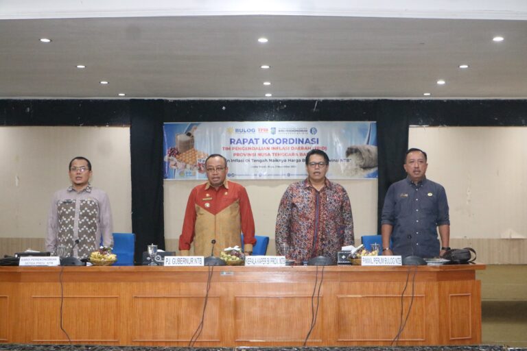 Buka Rapat Koordinasi TPID, PJ Gubernur Miq Gita : Tekankan Ketersediaan Bahan kebutuhan Masyarakat dan Keterjangkauan Harga