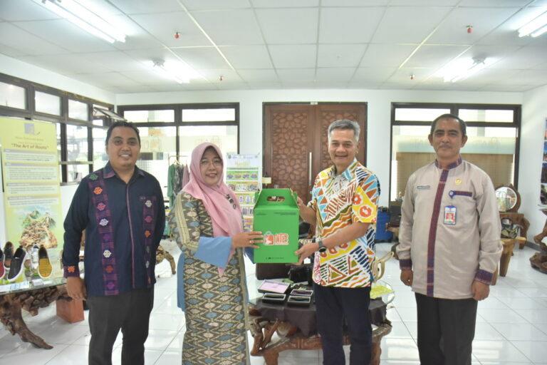 Tingkatkan Pergerakan Ekonomi, Pemprov NTB Selalu Beri Ruang Bagi Para UMKM