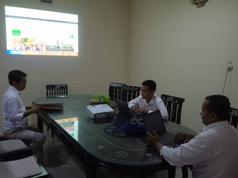 Monev Komisi Informasi NTB