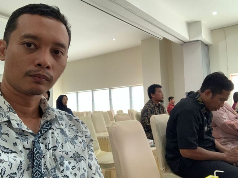 Rapat Evaluasi Layanan SPBE dan Srikandi