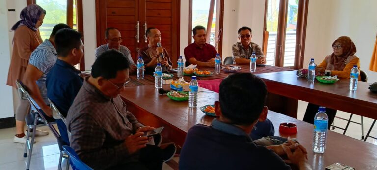 Tim Verifikasi Kunjungi Koperasi Jasa Angkutan Laut Karya Bahari