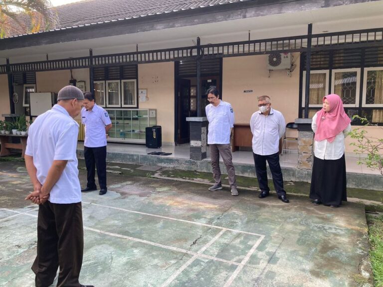 Kurikulum , Silabus & Modul