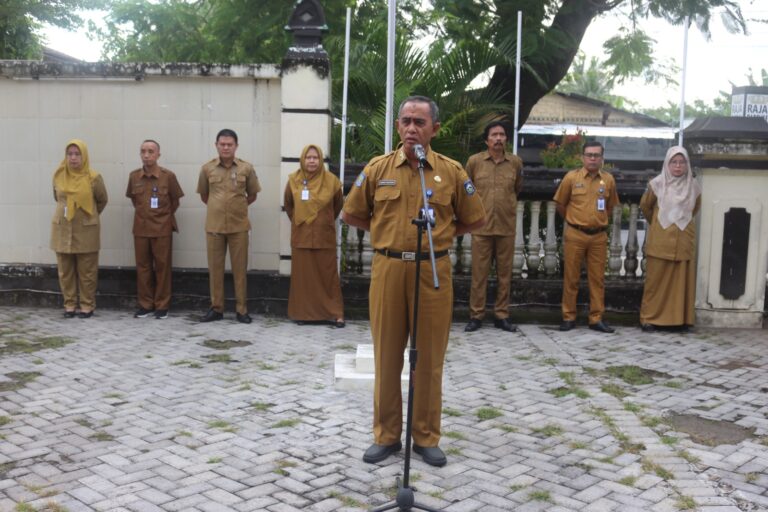 ASN Salurkan Hak Suara Di TPS