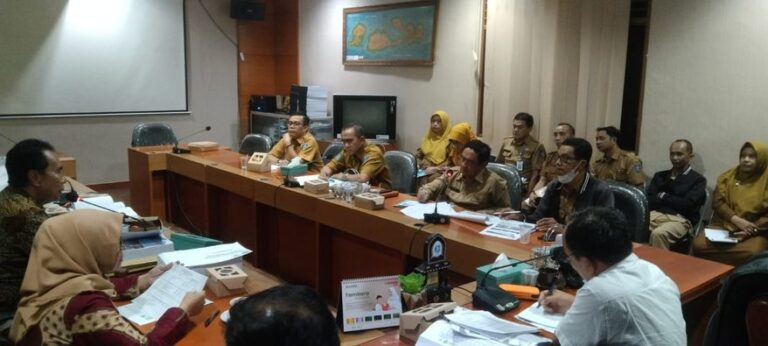 Rapat Membahas LKPJ Gubernur Tahun Anggaran 2023