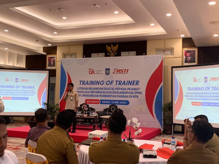 Training of Trainer Literasi Keuangan Digital kepada PPID di Lingkungan Pemerintah Daerah di NTB