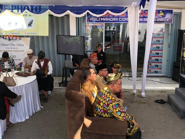 HUT Asli dan Grand Opening Asli Mandiri Computer