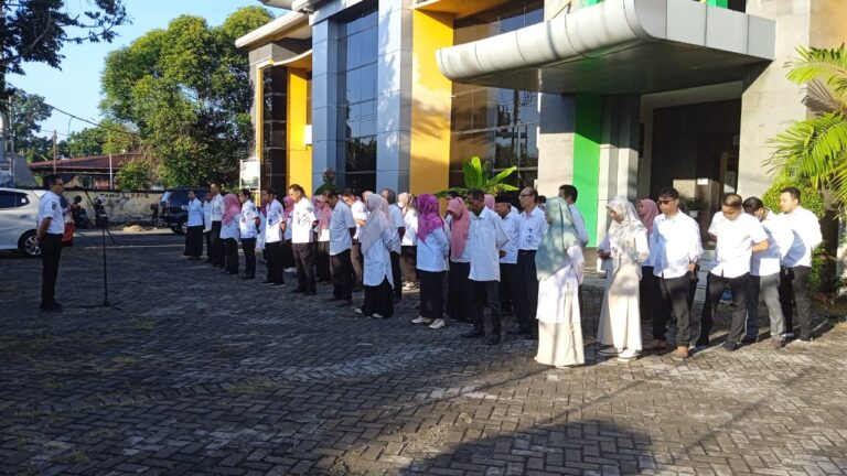 Persiapan Jumat Salam