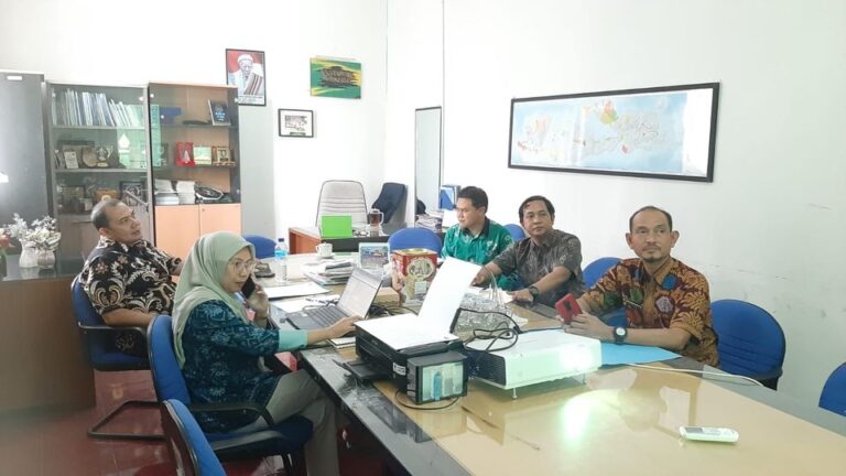 Rapat Penajaman Program Kemiskinan MensasarPenduduk Miskin Ekstrem