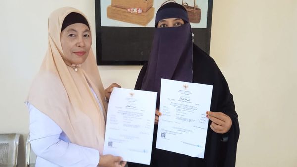 UKM Ummu Azizah Terima Dua Sertifikat Halal