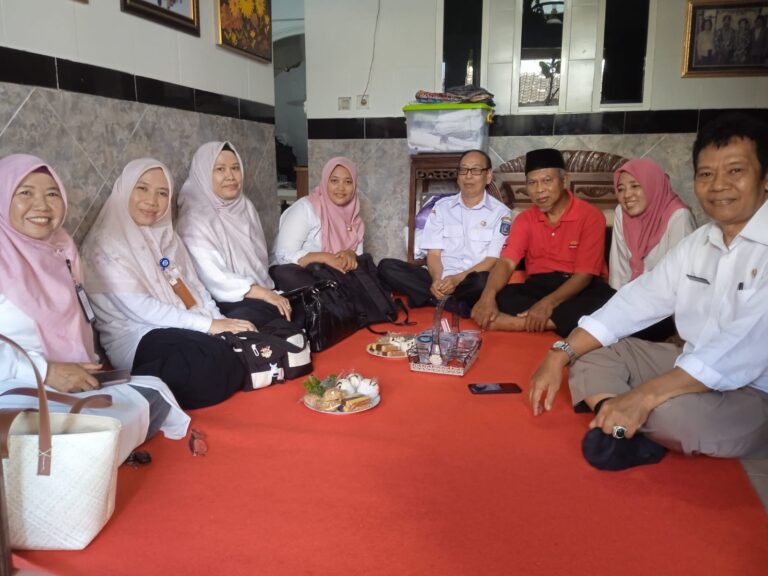 Anjangsana Ke Mantan Kadis Budi Subagio