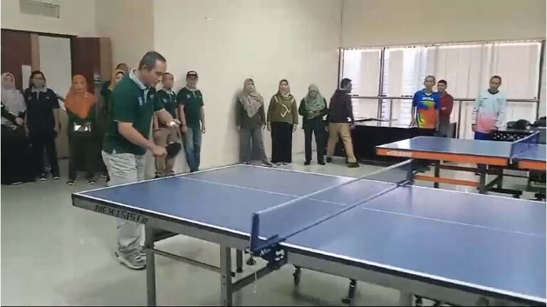 Kadiskop Resmi Membuka Pertandingan Tenis Meja Sambut Harkopnas ke 77