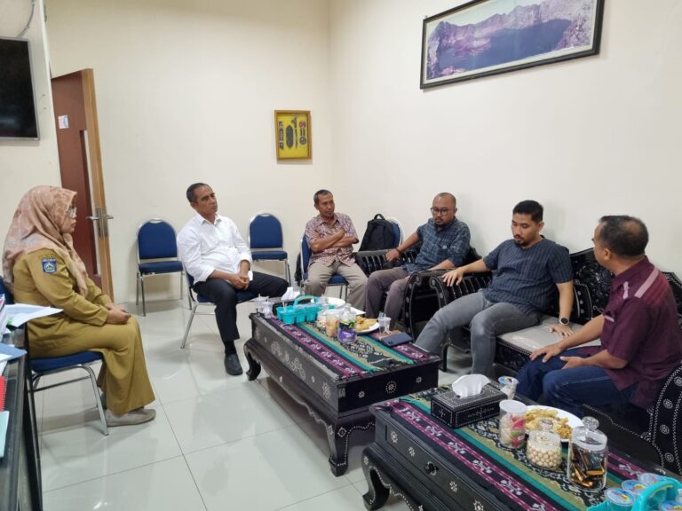 Rapat Direksi Bahas Revitalisasi Gedung Pusat Layanan Usaha Terpađu (PLUT)