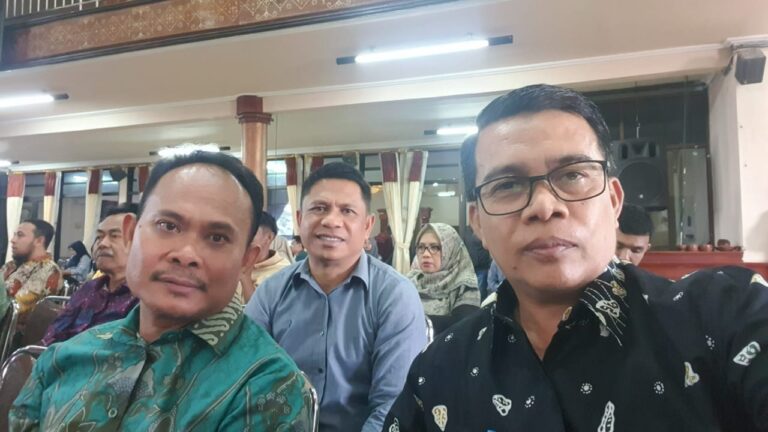 Rapat Paripurna DPRD Provinsi NTB