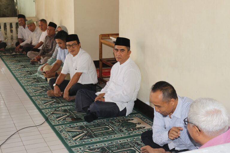 Imtaq: Sholat dan Sosialisasi Program Bank NTB Syariah