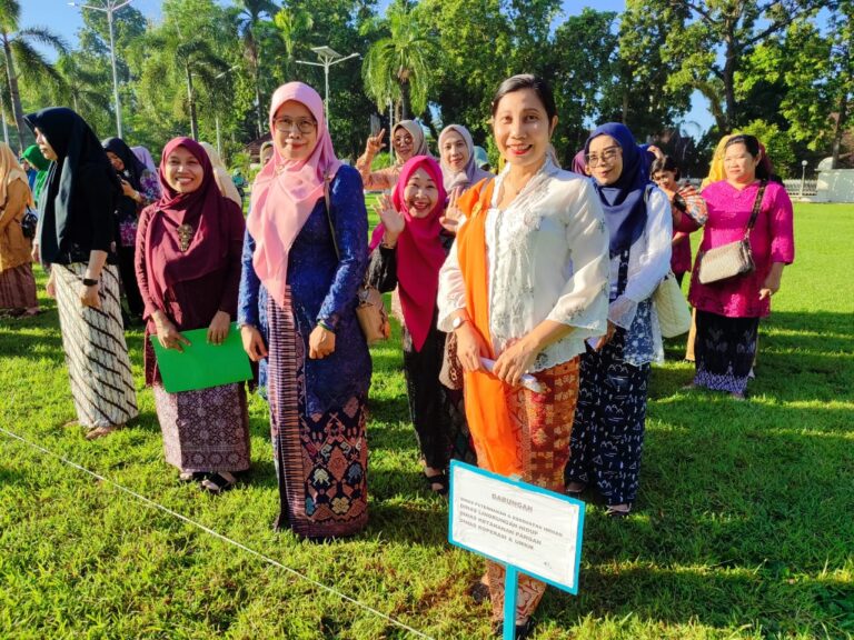 Buktikan Prestasi Sebagai Kaum Perempuan