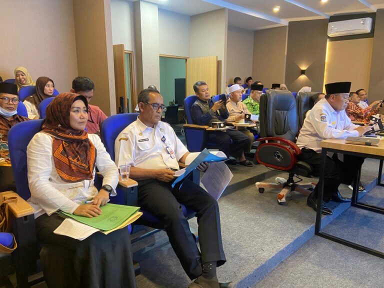 Rapat Penjurian Anugerah Adinata Syariah