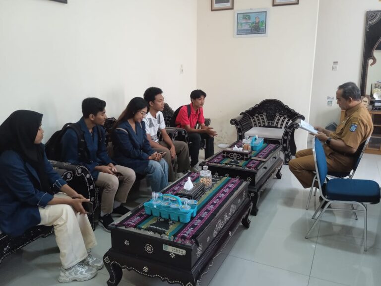 Audiensi Dengan Mahasiswa Unram Fakultas Ekonomi Dan Bisnis.