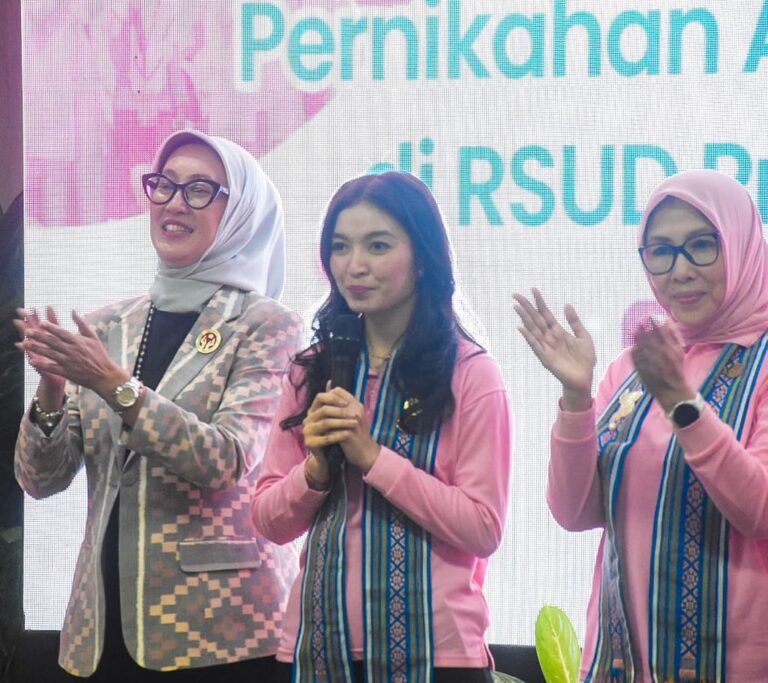 Ketua TP PKK NTB Dampingi Ibu Wapres Sosialisasikan Bahaya Pernikahan Dini