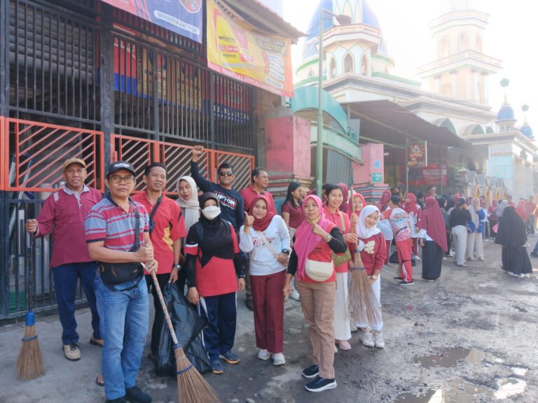Aksi Bersih Kampung Sambut HUT RI Ke 80