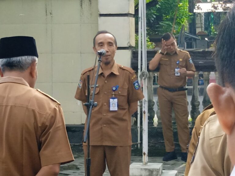 Kepala Bidang Pembinaan Koperasi Pimpin Apel Pagi