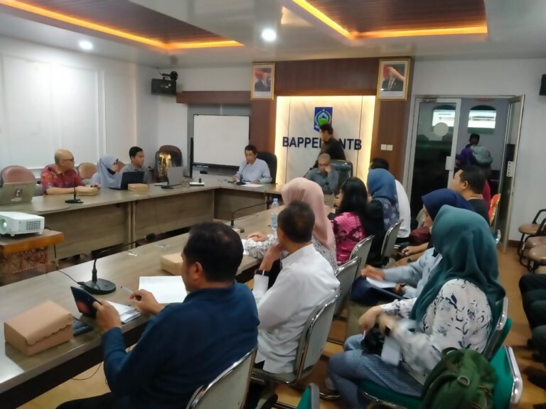 Rapat Evaluasi DBH-CHT 2025 dan Penyusunan Ranwal RKP 2026