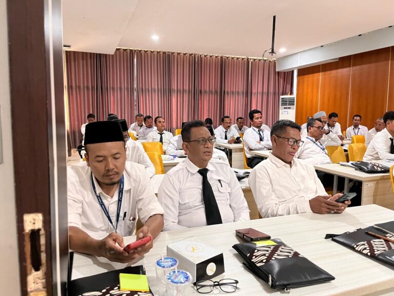 Sekdis Koperasi UKM NTB Hadiri Pelatihan Tata Kelola Pemerintahan Desa untuk Penguatan Koperasi Desa Kelurahan Merah Putih