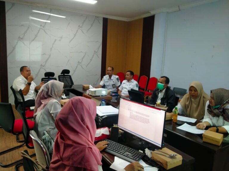 Perwakilan Diskop UKM NTB Hadiri Rapat Penanggulangan Kemiskinan di Bappeda