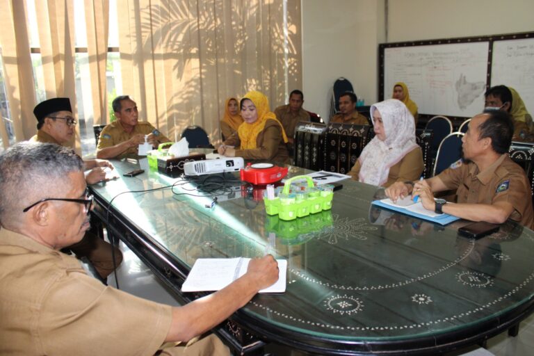 Kadiskop UKM NTB Gelar Rapat Persiapan dan Evaluasi Diklat