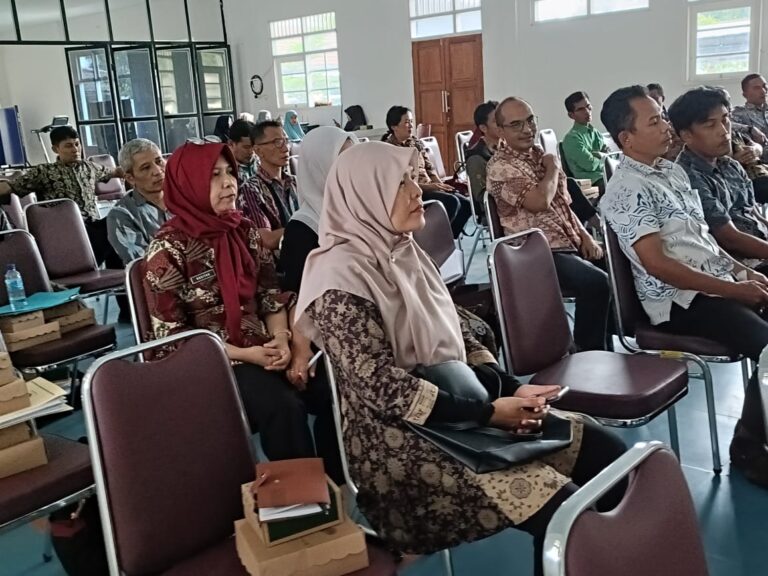 Dinas Koperasi UKM NTB Hadiri Rapat Tindak Lanjut Inventarisasi BMD 2025