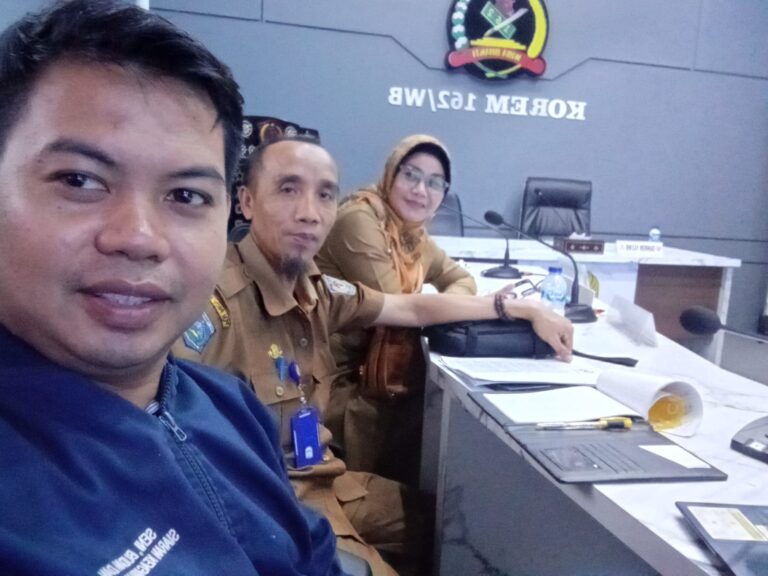 Rapat Evaluasi Percepatan Pembangunan KDKMP Digelar, Diskop UKM NTB Hadir di Korem 162/Wira Bhakti