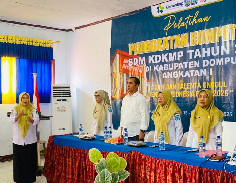 Kepala Dinas Koperasi UKM NTB Buka Pelatihan Peningkatan Kompetensi SDM Pengurus Koperasi di Dompu