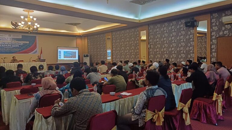 Kadiskop UKM NTB Lakukan Monitoring dan Evaluasi Pelatihan Pengurus Koperasi di Lombok Tengah