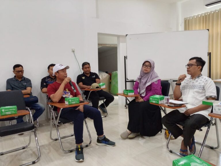 Sekdis Koperasi UKM NTB Pimpin Rapat Persiapan Launching PLUT KUKM
