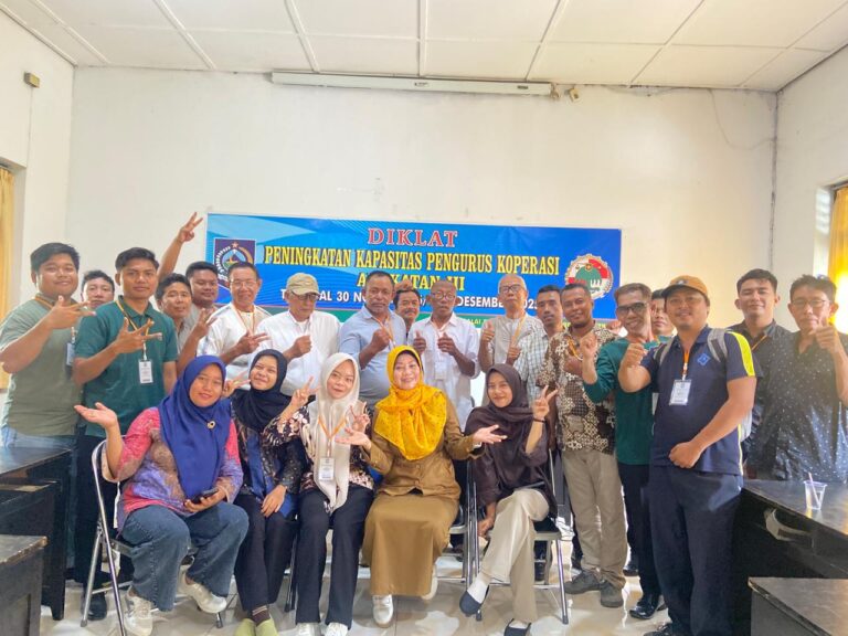Diklat Peningkatan Kapasitas Pengurus Koperasi sektor peternakan dan perikanan